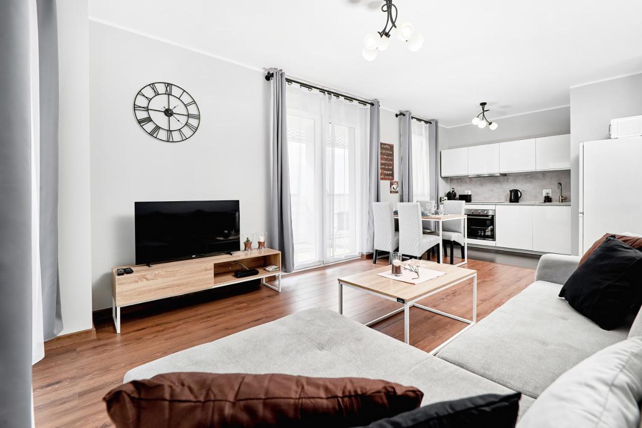 Apartment Wroclaw Sikorskiego With Free Garage By Renters Prestige Kültér fotó