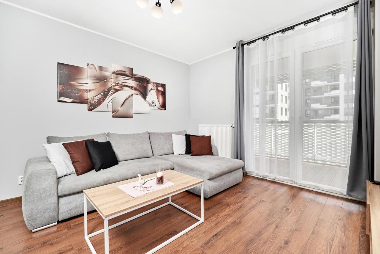 Apartment Wroclaw Sikorskiego With Free Garage By Renters Prestige Kültér fotó