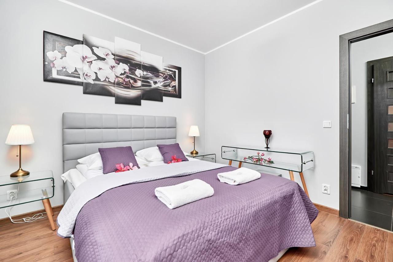 Apartment Wroclaw Sikorskiego With Free Garage By Renters Prestige Kültér fotó