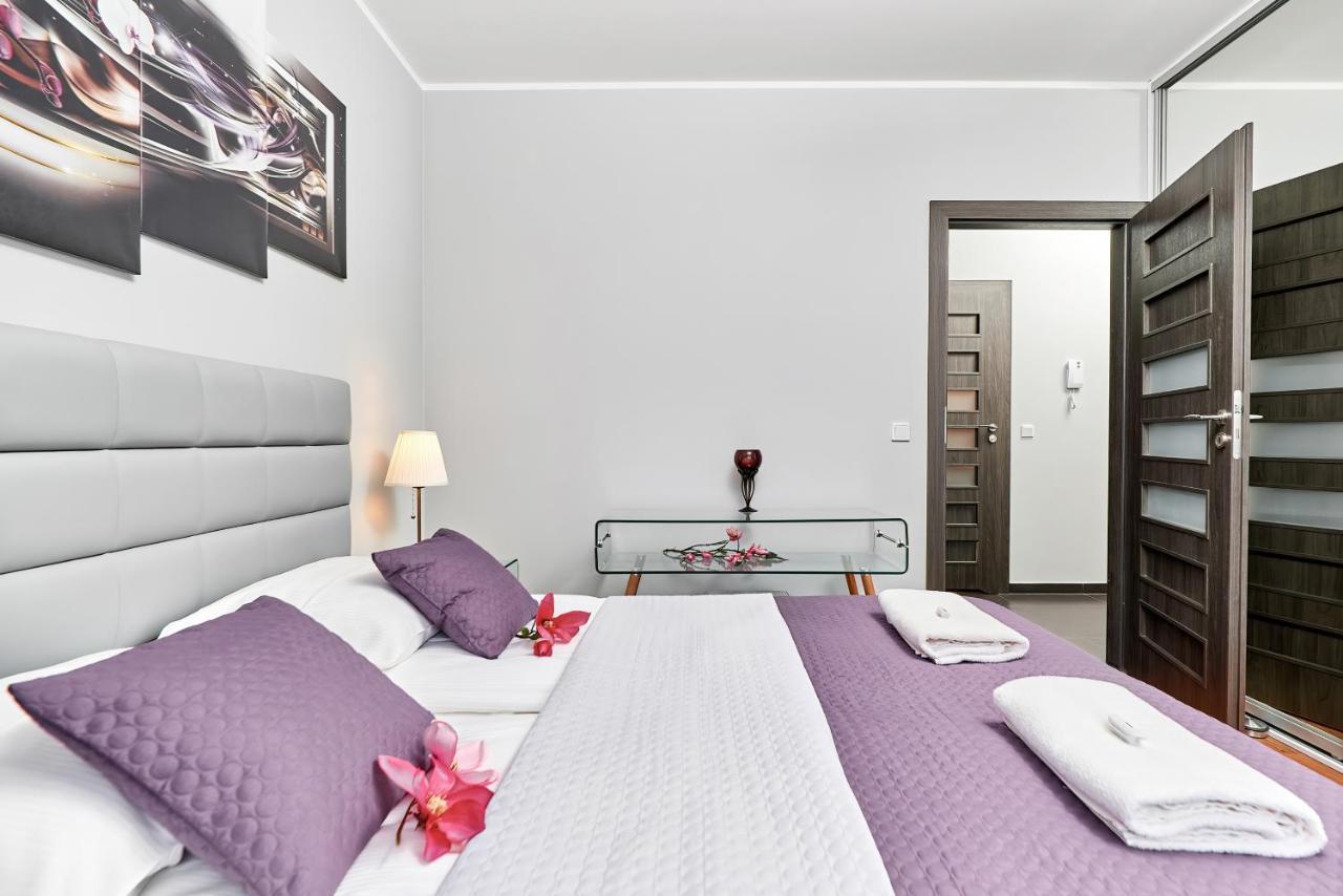 Apartment Wroclaw Sikorskiego With Free Garage By Renters Prestige Kültér fotó