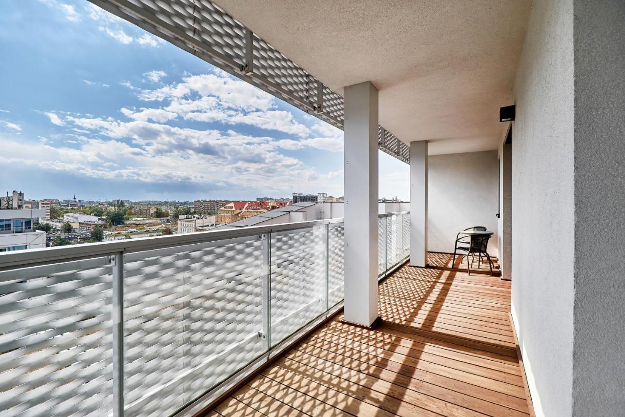 Apartment Wroclaw Sikorskiego With Free Garage By Renters Prestige Kültér fotó
