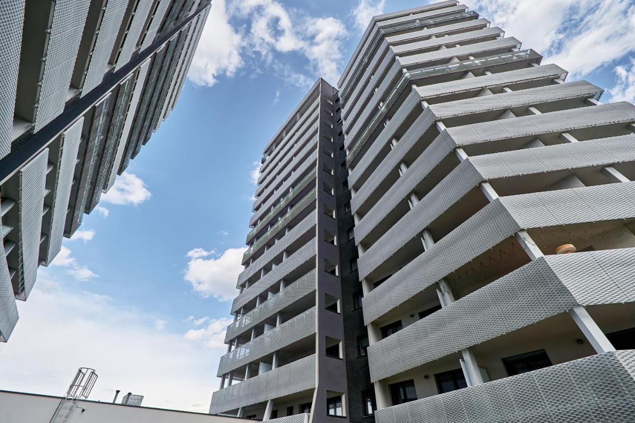 Apartment Wroclaw Sikorskiego With Free Garage By Renters Prestige Kültér fotó